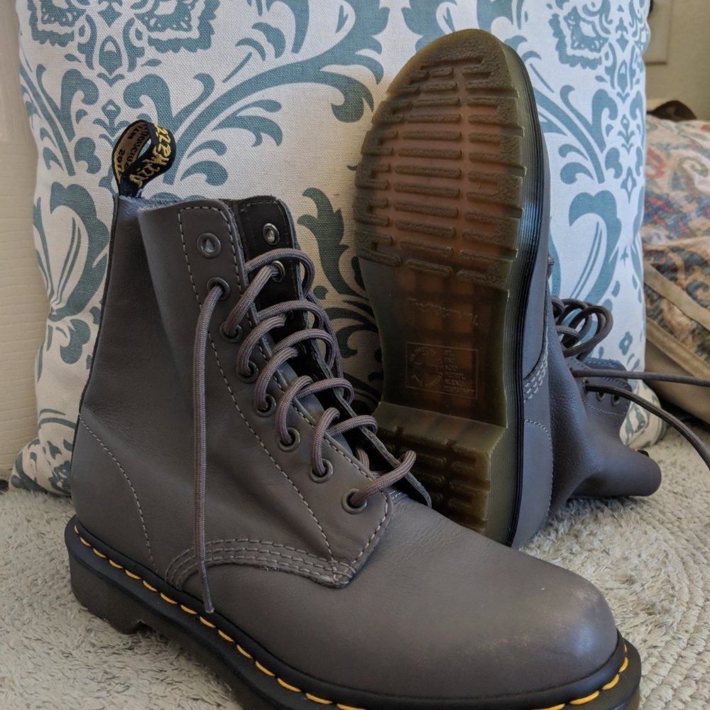 Dr. Martin Boots